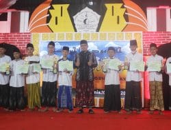 Meriah! Kreatifitas Seni Santri Warnai Malam Muwada’ah Akhirussanah Pesantren Al-Badriyyah Mranggen