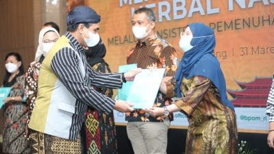 Pelaku UMKM Obat Herbal