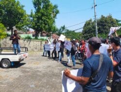 Aliansi Masyarakat Pecinta Kyai Demo di DPW PPP Jawa Tengah, Minta Suharso Monoarfa Mundur dari Ketum dan Bappenas