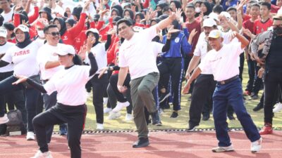 Senam Jateng Gayeng, Wagub : “Mudah Tapi Butuh Latihan”