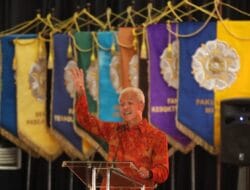 Siap Bantu Huntara Cianjur, Ganjar Intens Komunikasi dengan Gubernur Jabar