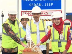Dampingi Jokowi Resmikan Jalan Tol Semarang-Demak, Ganjar; Semoga Bisa Urai Kemacetan dan Rob