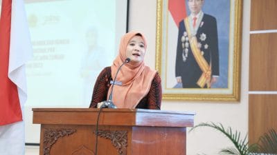 Nawal Arafah : "Caping Gayeng" Komitmen TP PKK Jateng Tekan Stunting dan Perkawinan Anak.